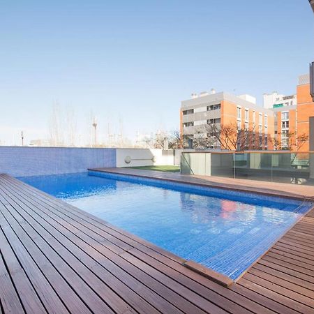 Large Terrace Luxury Apartment サン・アドリア・デ・ベソス エクステリア 写真