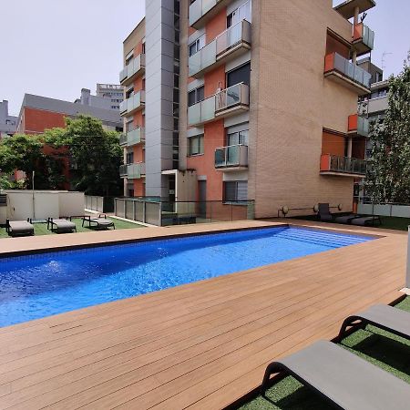 Large Terrace Luxury Apartment サン・アドリア・デ・ベソス エクステリア 写真