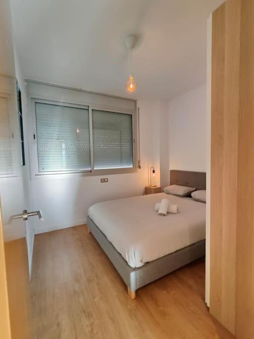 Large Terrace Luxury Apartment サン・アドリア・デ・ベソス エクステリア 写真