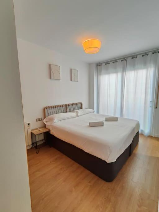 Large Terrace Luxury Apartment サン・アドリア・デ・ベソス エクステリア 写真